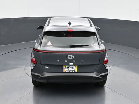 New 2026 Hyundai Kona SE image 18