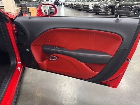 Used 2016 Dodge Challenger R/T Plus image 10