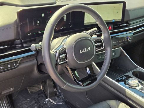 Used 2026 Kia Carnival SX Prestige FWD image 19