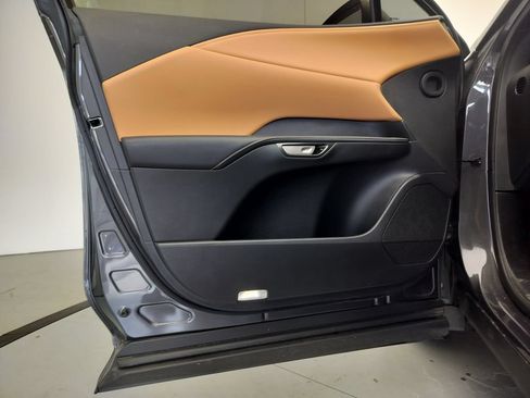 Used 2025 Lexus RX 350 FWD w/ Technology Package image 6