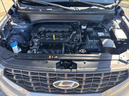 Used 2021 Hyundai Venue SE FWD image 23