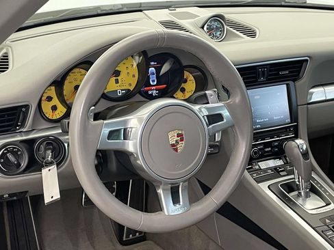Used 2013 Porsche 911 Carrera RWD image 4