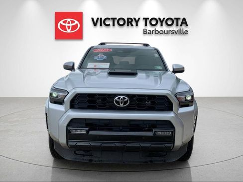 Used 2025 Toyota 4Runner TRD Sport Premium AWD/4WD image 8