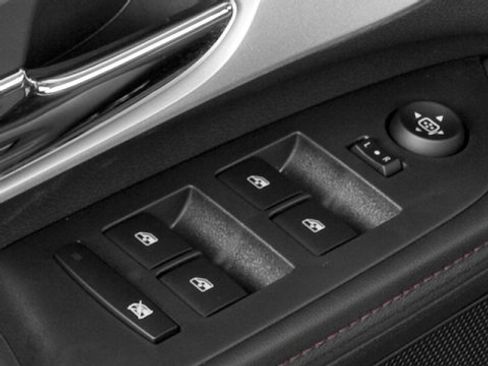 Used 2014 Chevrolet Equinox LTZ image 19