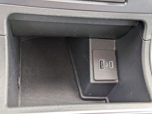 Used 2024 Ford Edge SEL image 23