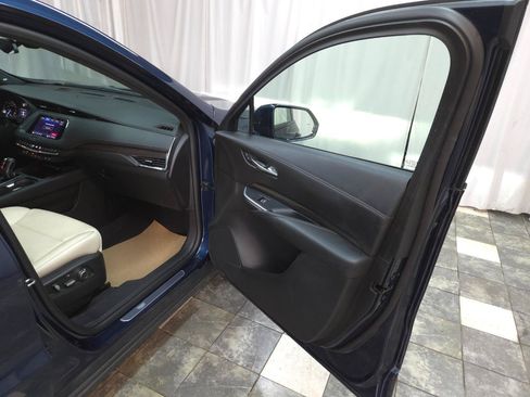 Used 2019 Cadillac XT4 Sport AWD/4WD image 10