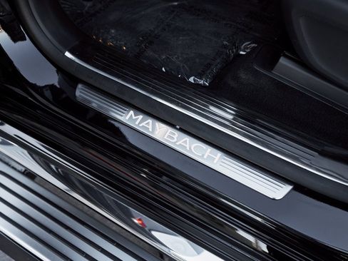 Used 2021 Mercedes-Benz Maybach GLS 600 Maybach GLS 600 image 37