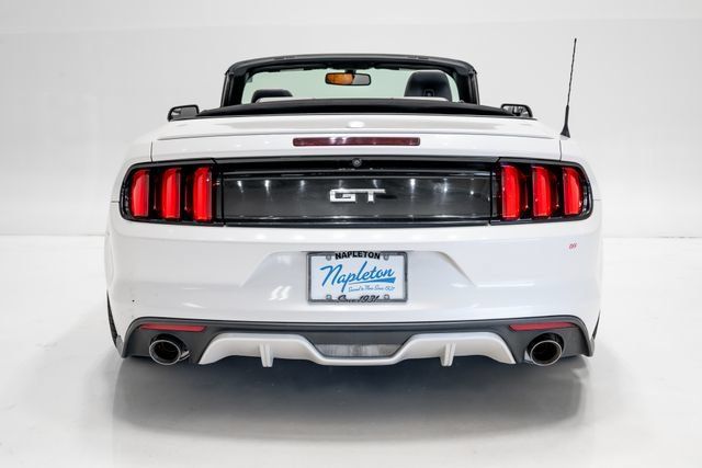 Used 2017 Ford Mustang GT Premium RWD image 31