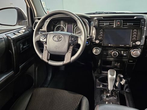 Used 2024 Toyota 4Runner TRD Off-Road image 9