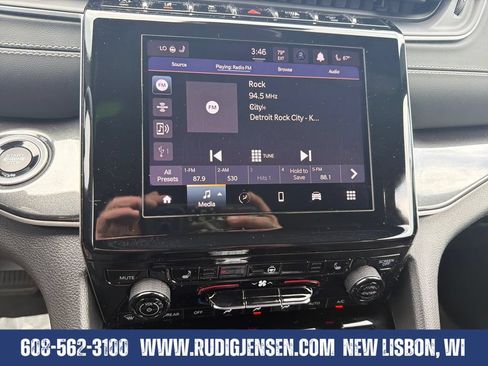 Used 2023 Jeep Grand Cherokee L Laredo AWD/4WD image 18