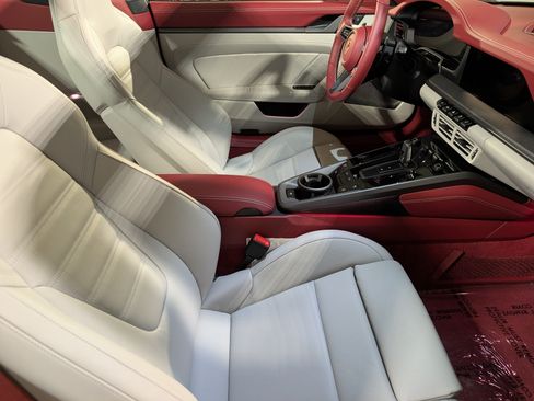 Certified 2026 Porsche 911 Targa 4S AWD/4WD image 26