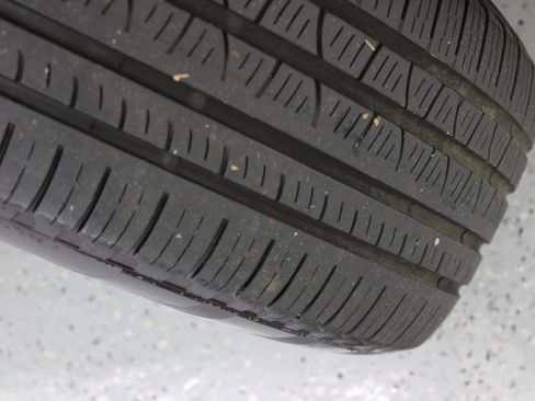 Used 2017 Mercedes-Benz GLC 300 w/ Premium 1 Package image 90