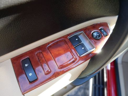 Used 2010 GMC Sierra 1500 SLE w/ SLE Preferred Package image 14