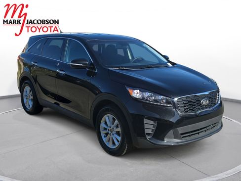 Used 2019 Kia Sorento L image 3