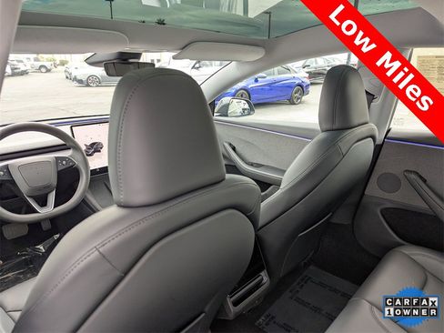 Used 2025 Tesla Model 3 image 16