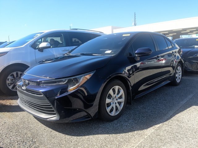 Certified 2024 Toyota Corolla LE FWD image 2