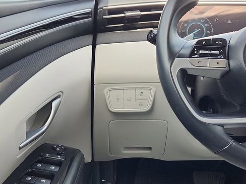 Certified 2024 Hyundai Tucson SEL AWD/4WD image 12