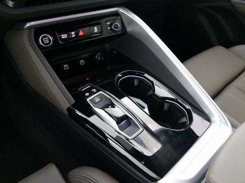 New 2025 Audi Q5 Premium Plus image 23