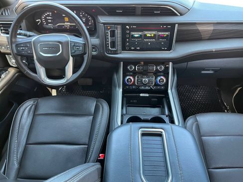 Used 2023 GMC Yukon Denali w/ Max Trailering Package AWD/4WD image 12