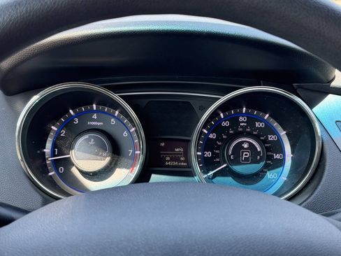 Used 2011 Hyundai Sonata GLS FWD image 13