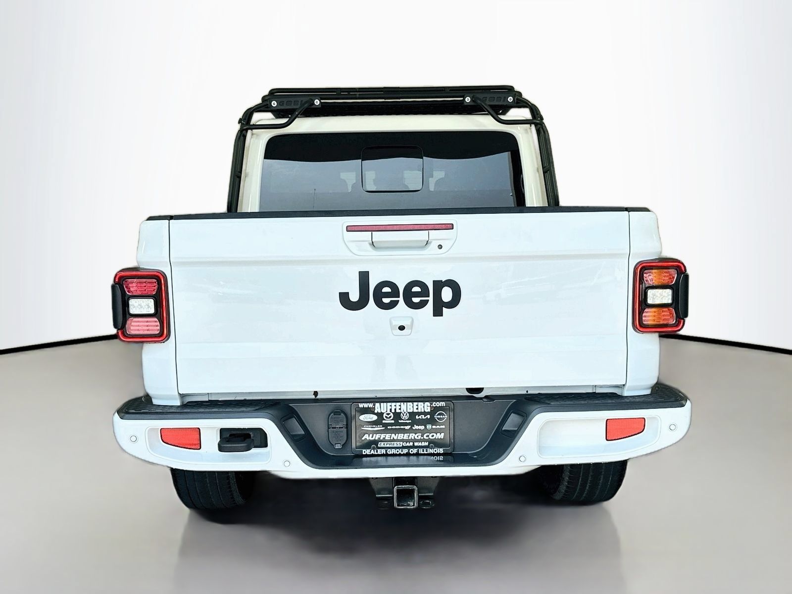Used 2022 Jeep Gladiator Overland AWD/4WD image 6