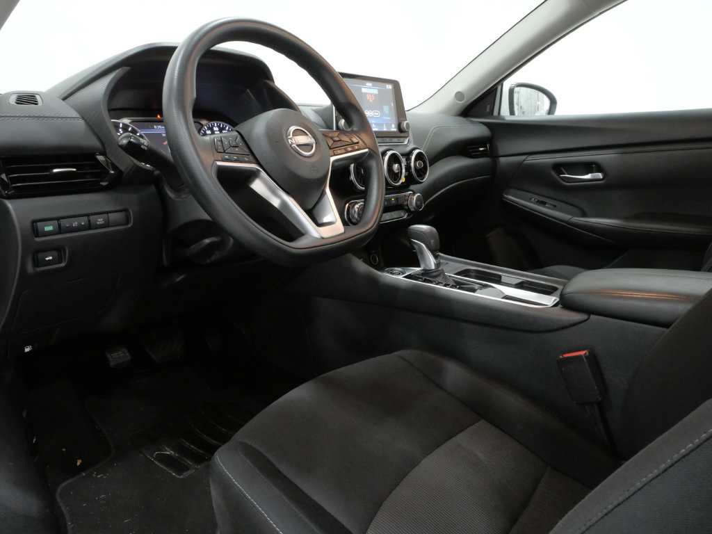 Used 2024 Nissan Sentra SV FWD image 10