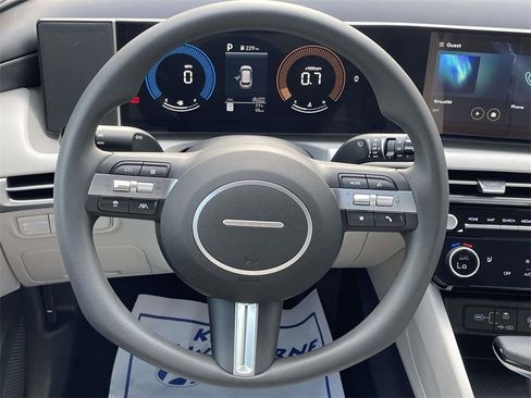 New 2026 Hyundai Tucson SEL image 13