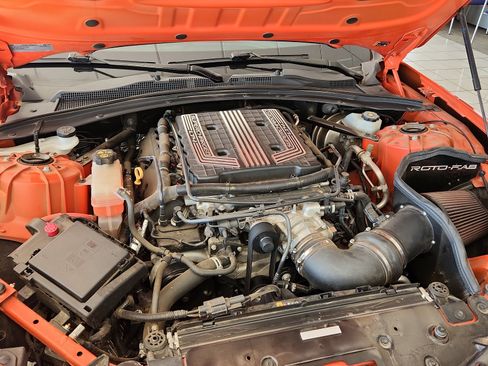 Used 2019 Chevrolet Camaro ZL1 image 18