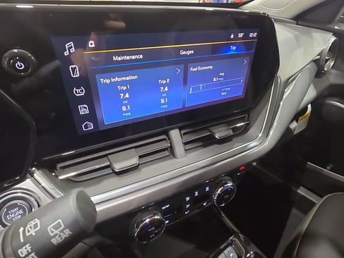 New 2026 Chevrolet Trax ACTIV w/ Driver Confidence Package image 22