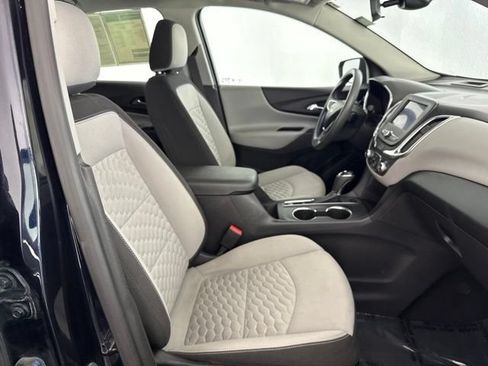 Used 2021 Chevrolet Equinox LS AWD/4WD image 20