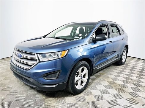 Used 2018 Ford Edge SE image 7