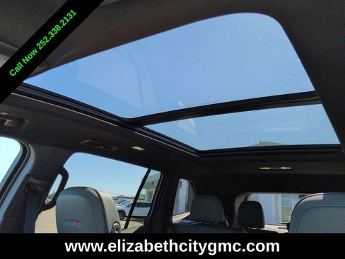 New 2026 GMC Acadia AT4 w/ Luxury Package AWD/4WD image 22
