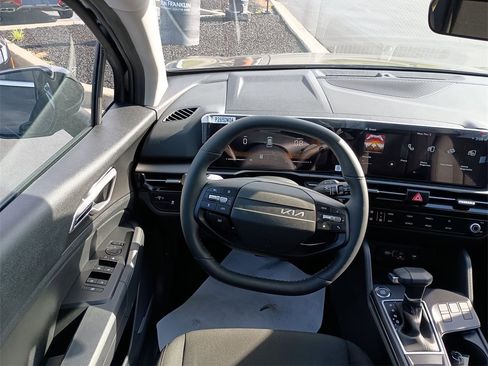 New 2026 Kia Sportage LX image 20