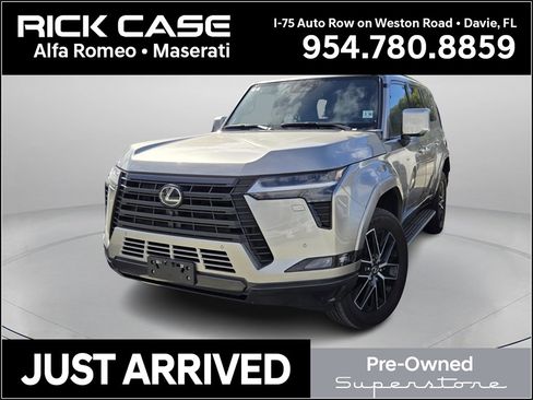 Used 2024 Lexus GX 550 image 1