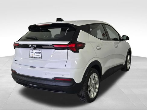 New 2027 Chevrolet Bolt LT w/ Comfort Package FWD image 7