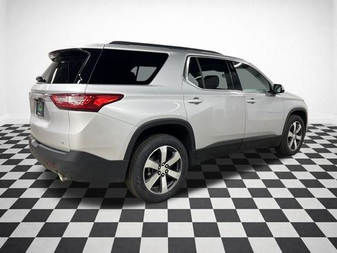 Certified 2020 Chevrolet Traverse LT w/ LT Premium Package image 8