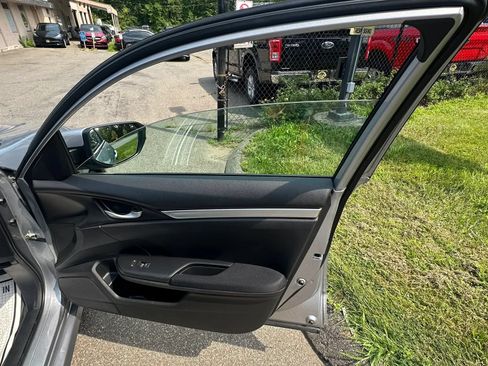 Used 2018 Honda Civic LX image 32