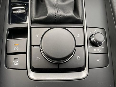 New 2026 MAZDA MAZDA3 2.5 S Preferred image 23