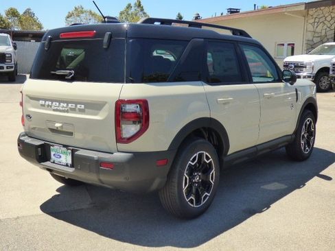 New 2025 Ford Bronco Sport Outer Banks w/ Outer Banks Tech Package+ image 8