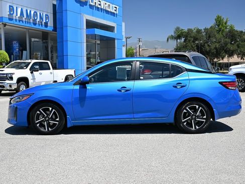 Used 2024 Nissan Sentra SV FWD image 7