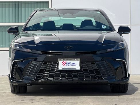 New 2026 Toyota Camry Hybrid w/ Multimedia Upgrade Package image 6