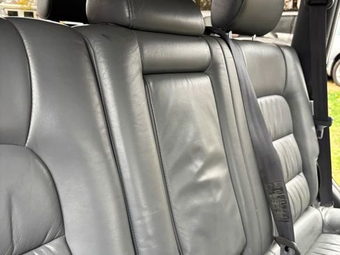 Used 2000 Lexus LX 470 4WD image 36