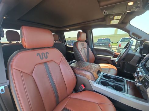 Used 2022 Ford F250 King Ranch w/ King Ranch Ultimate Package AWD/4WD image 33