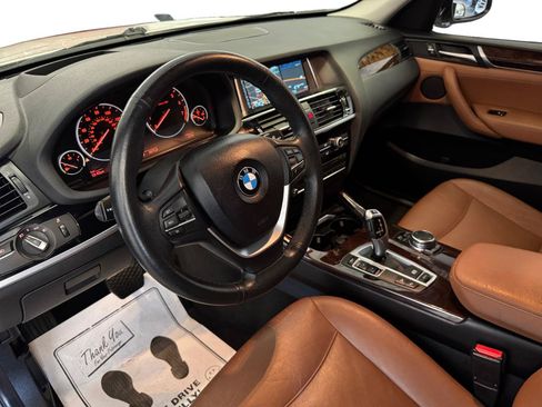Used 2016 BMW X3 xDrive28i AWD/4WD image 3