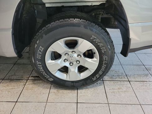 Used 2020 RAM 1500 Big Horn image 43