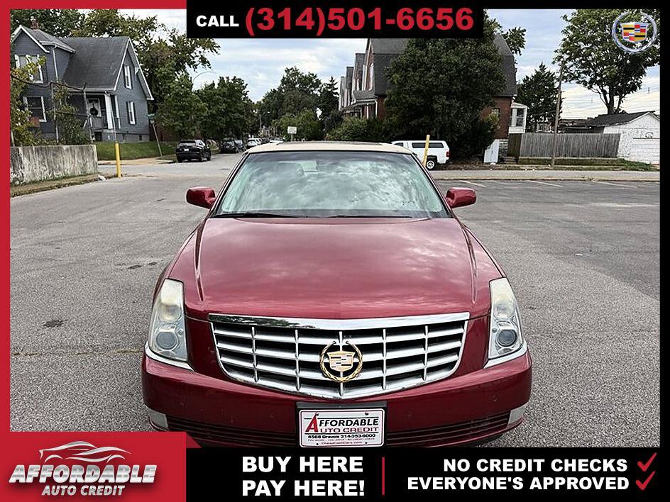 Used 2008 Cadillac DTS w/ Sun And Sound Package FWD image 7