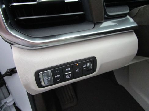 New 2026 GMC Terrain Denali AWD/4WD image 31