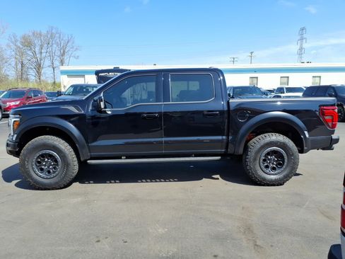 Used 2025 Ford F150 Raptor AWD/4WD image 2