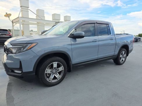 Used 2025 Honda Ridgeline RTL image 1