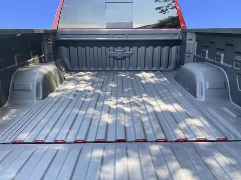 Used 2026 Chevrolet Silverado 1500 LTZ AWD/4WD image 30